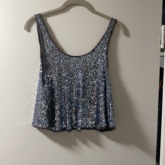 ARITZIA Talula Xsmall Crop Tank Top - Picture 2 of 2